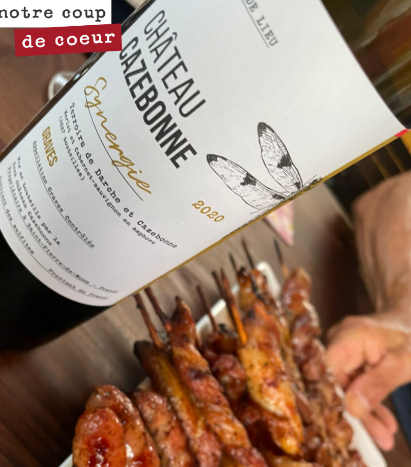 C’est le temps des barbecues.
La cuvée Synergie s’y prête à merveille !
Un assemblage de deux terroirs : Graves de Cazebonne et calcaires à Astéries de Darche.
Élevage en amphore. Un grand vin s...