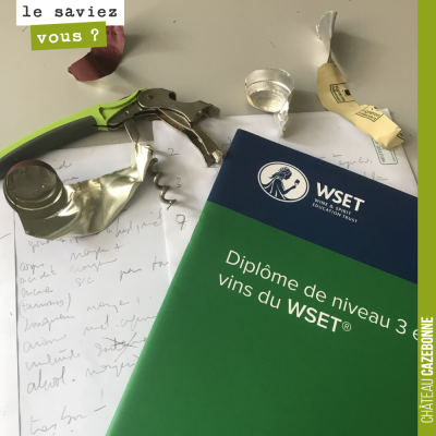 Ce matin, on retourne sur les bancs de l'ecole pour passer le diplome du WSET niveau 3. Cela fais...