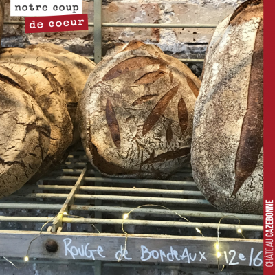 Quel bonheur de retrouver à Paris du pain réalisé avec du blé rouge de Bordeaux. A la boulangerie...