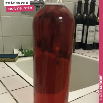 Dégustation de notre rosé de Malbec avant mise en bouteille.