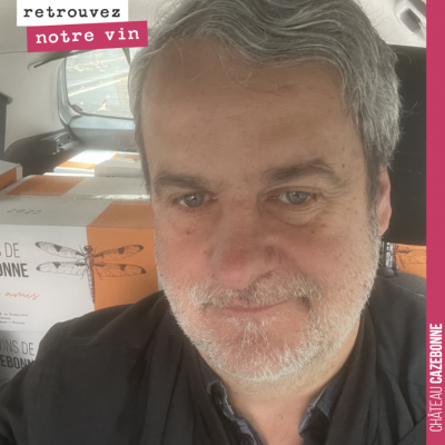 On livre à Paris. Pas de repos avant les fêtes ! Dites nous si vous avez besoin de quelque chose....