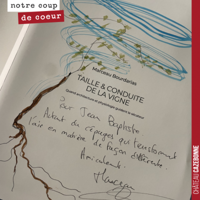 Merci Marceau pour la dédicace. Et maintenant, y'a plus qu'à le dévorer. 500 pages qui s'annoncen...